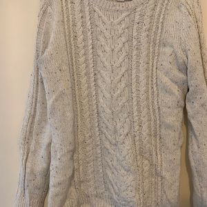 White Old Navy Sweater